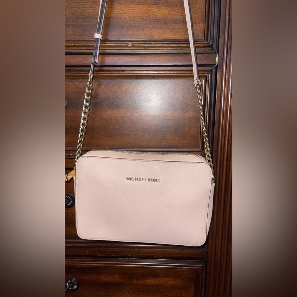 Light Pink Michael Kors Crossbody